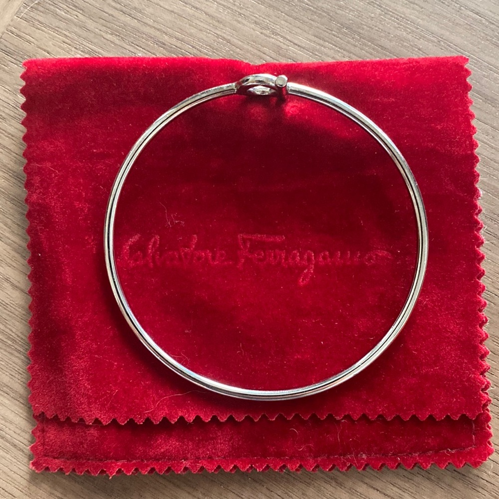 Salvatore Ferragamo authentic bangle bracelet